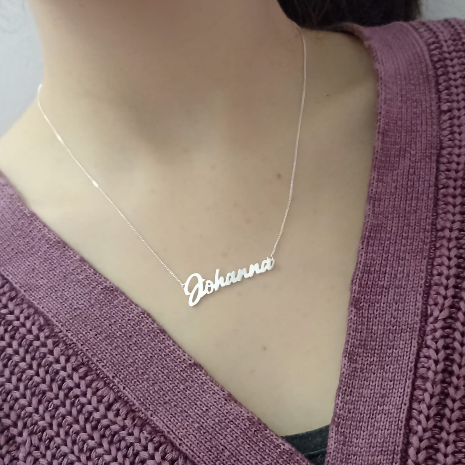 Collar Nombre Letra Moderna