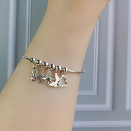 Brazalete de Charms